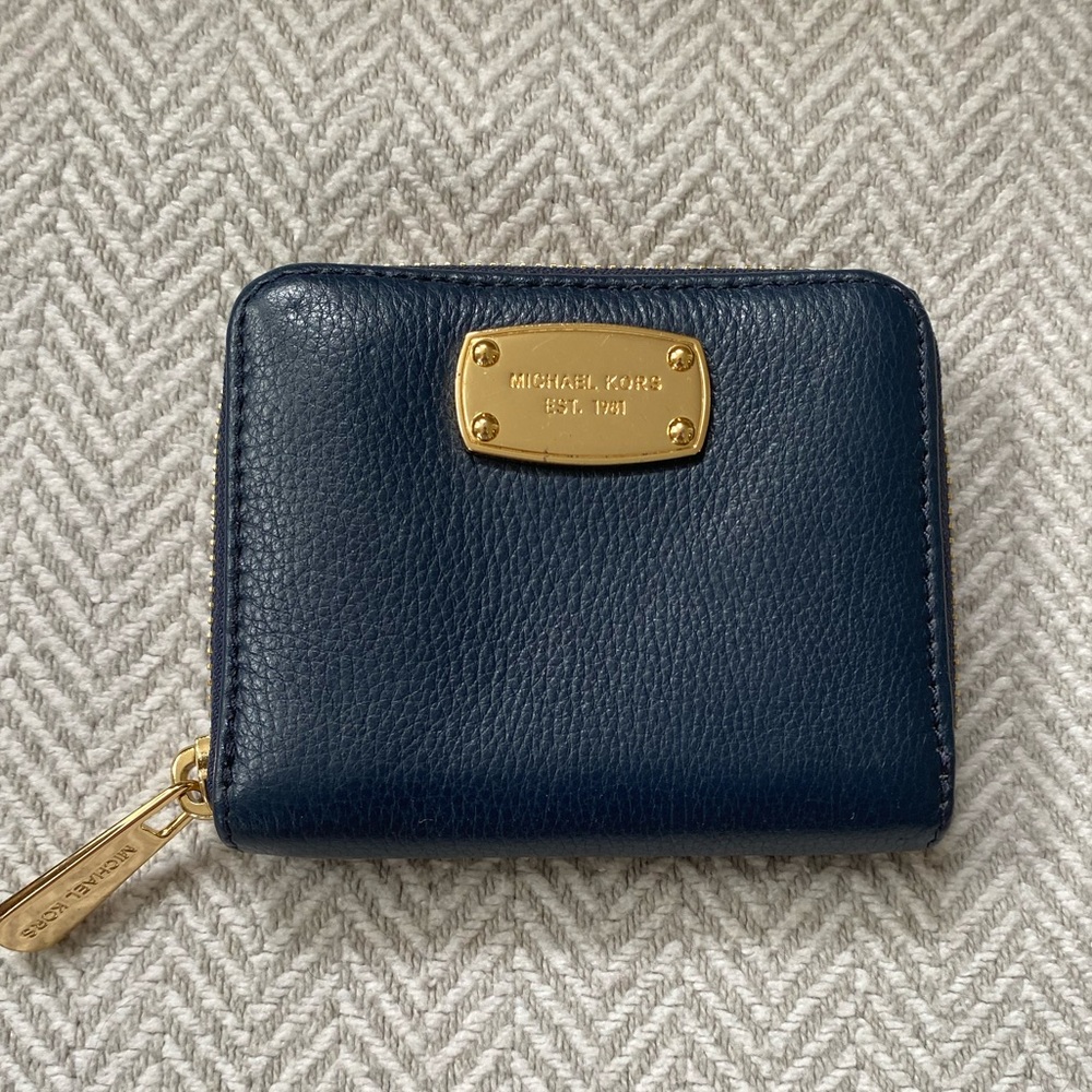 Michael Kors Navy Blue Wallet with Gold Accents - NEVER USED NWOT